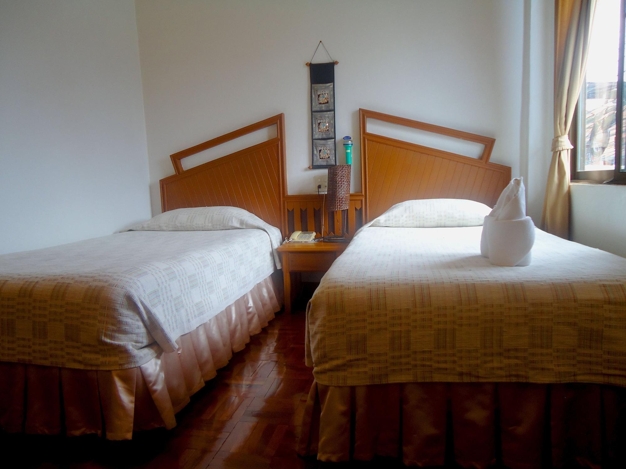 Baiyoke Chalet Hotel Mae Hong Son Exteriör bild