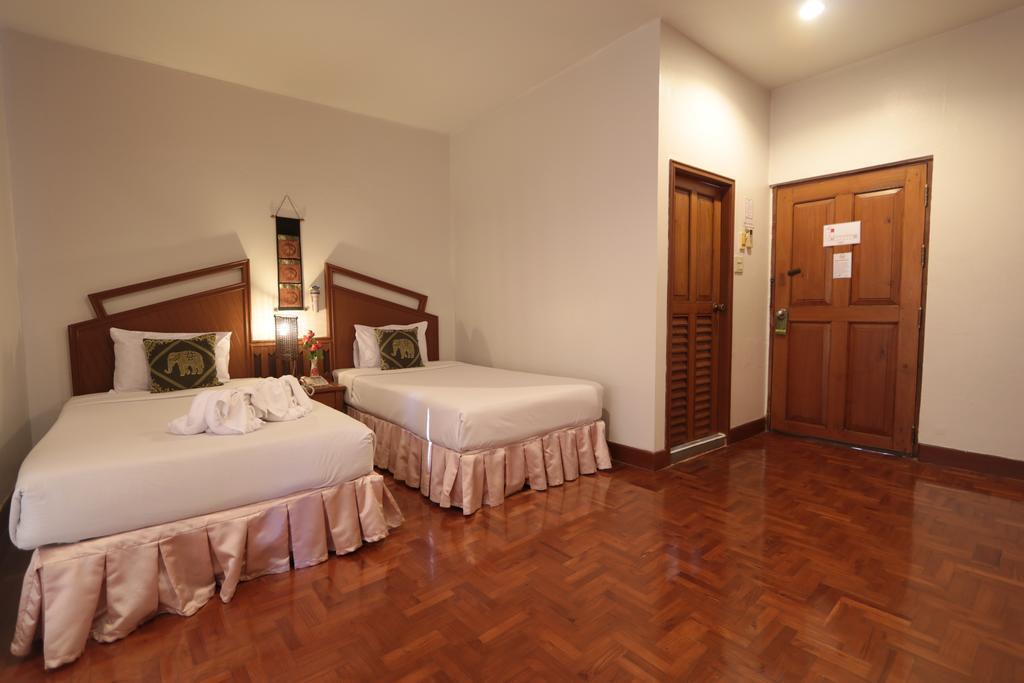 Baiyoke Chalet Hotel Mae Hong Son Exteriör bild