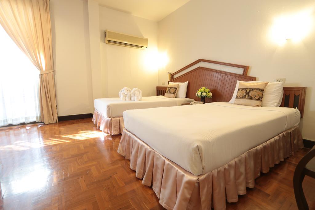 Baiyoke Chalet Hotel Mae Hong Son Exteriör bild