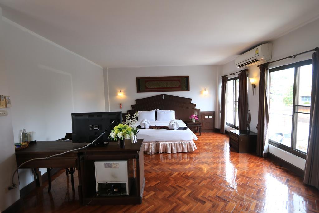 Baiyoke Chalet Hotel Mae Hong Son Exteriör bild