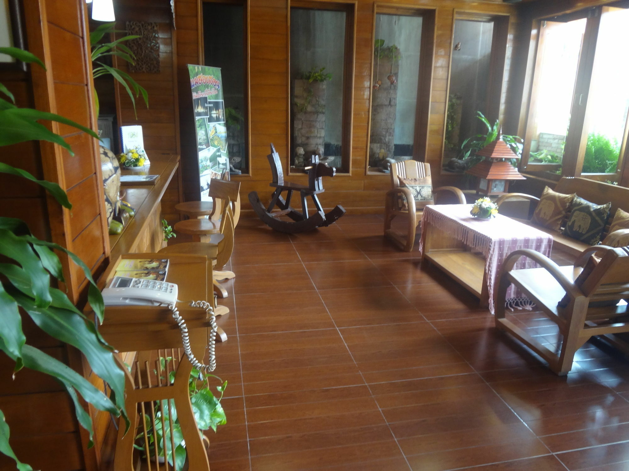 Baiyoke Chalet Hotel Mae Hong Son Exteriör bild