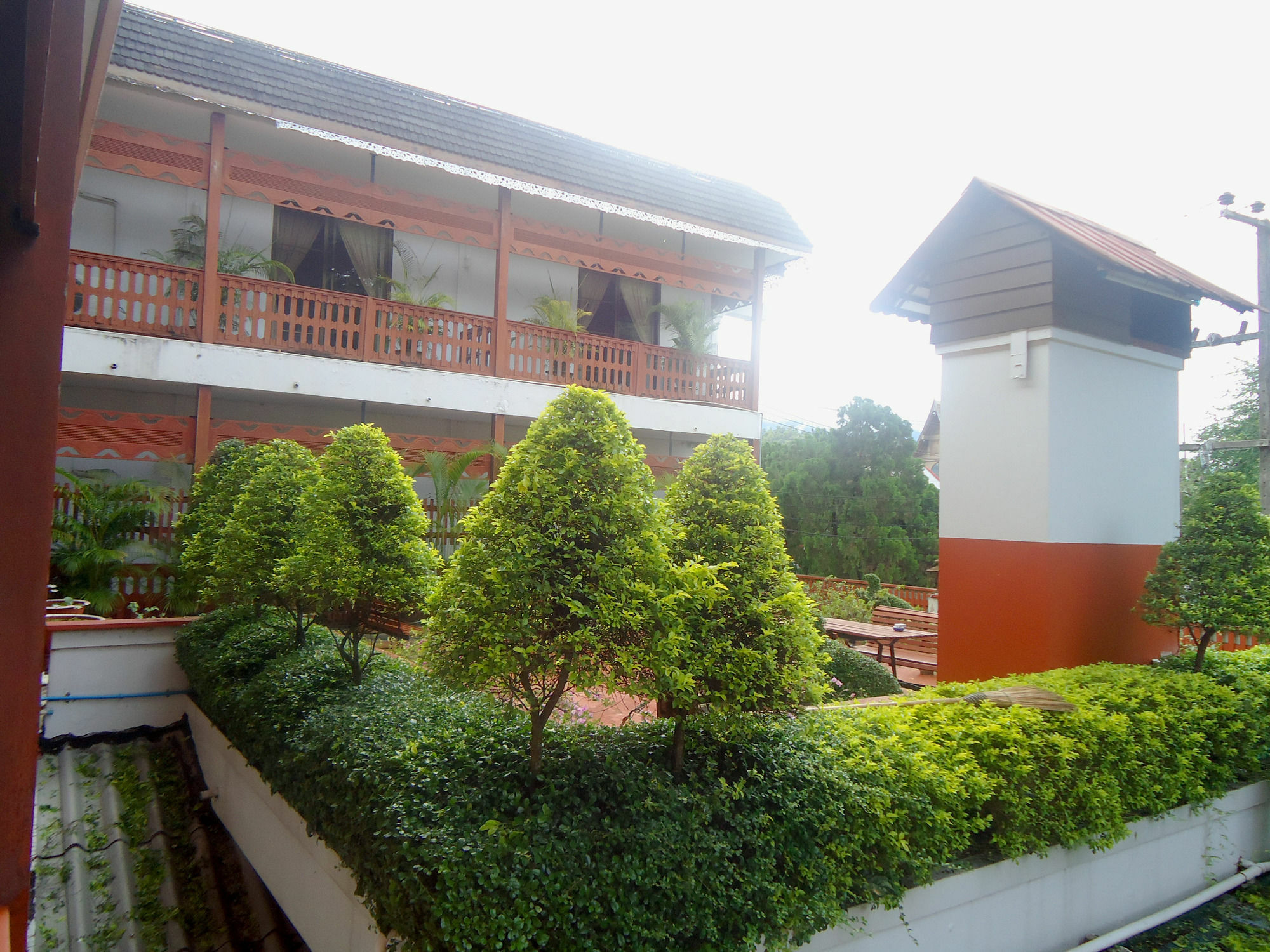 Baiyoke Chalet Hotel Mae Hong Son Exteriör bild