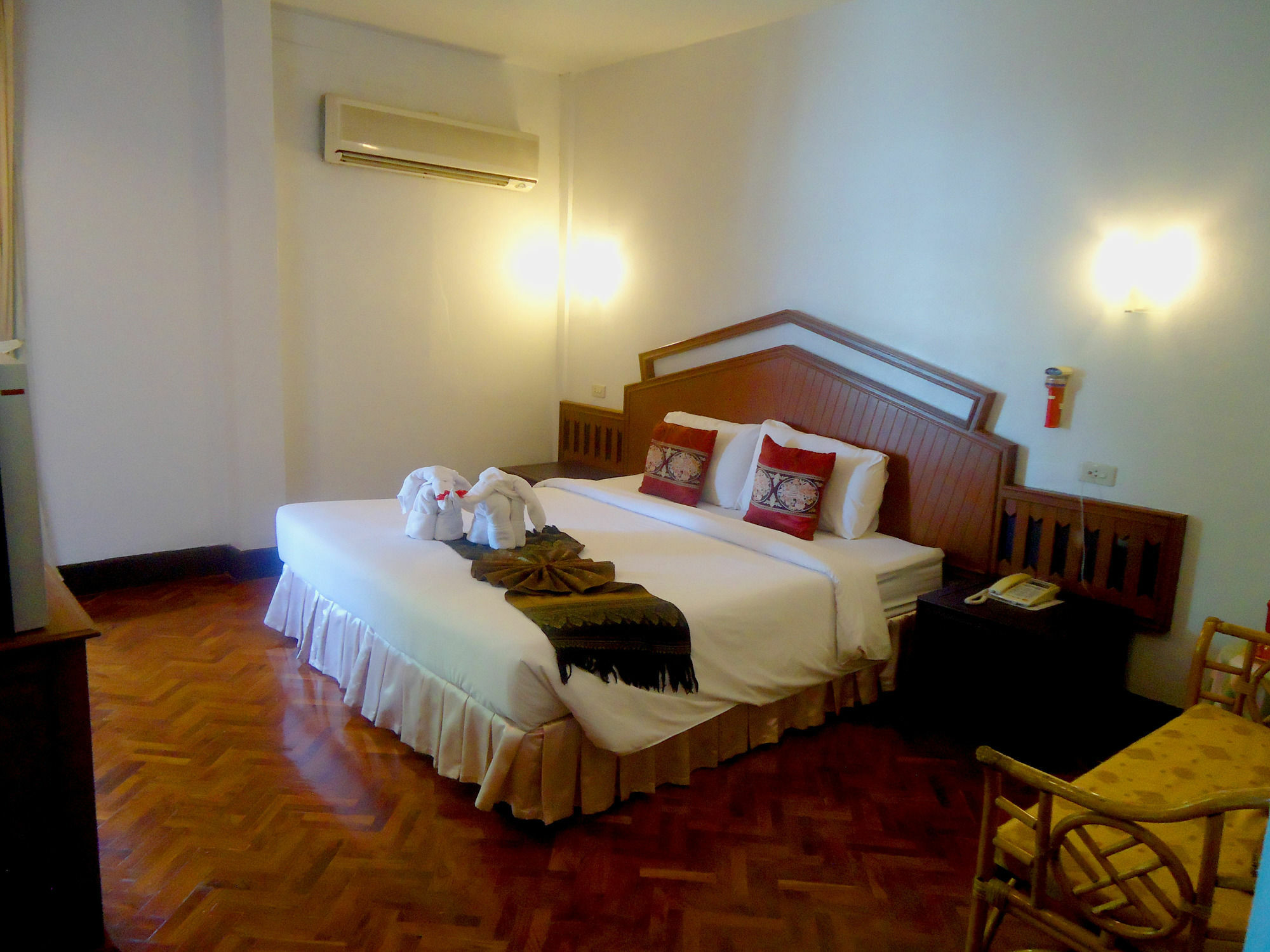 Baiyoke Chalet Hotel Mae Hong Son Exteriör bild